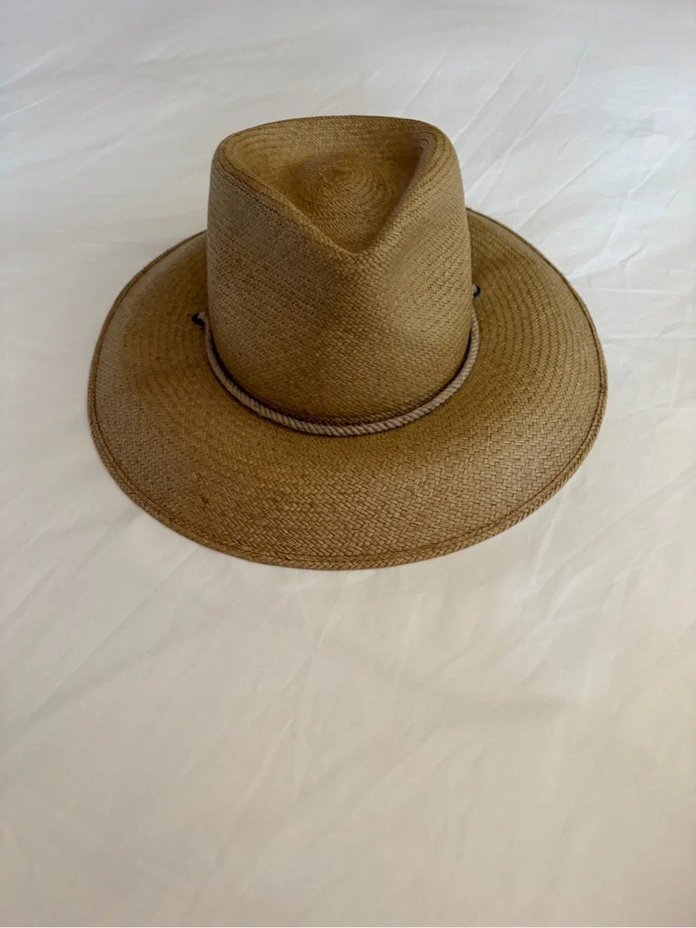 Women's Wide Brim Straw Hat in Tan with Rope Band